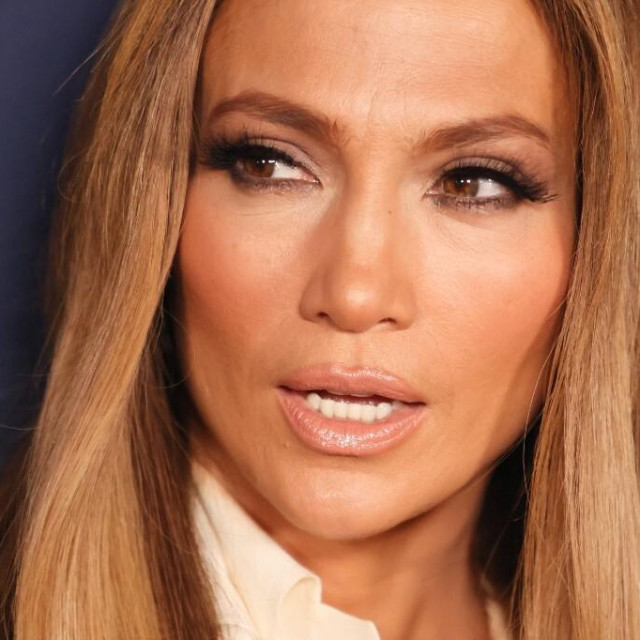 Jennifer Lopez