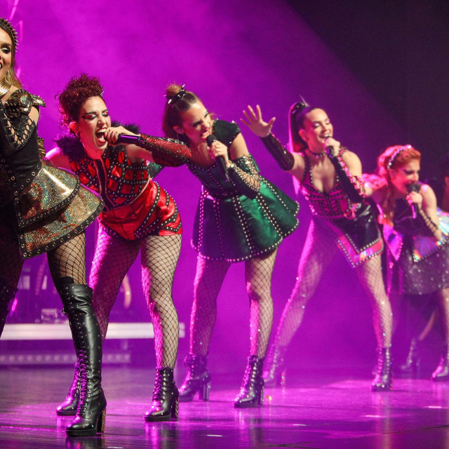 Franka Batelić, Nika Ivančić, Tara Thaller, Dora Masle, Wanda Winter i Sara Vojičić 