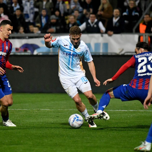 Rijeka - Hajduk: Toni Fruk