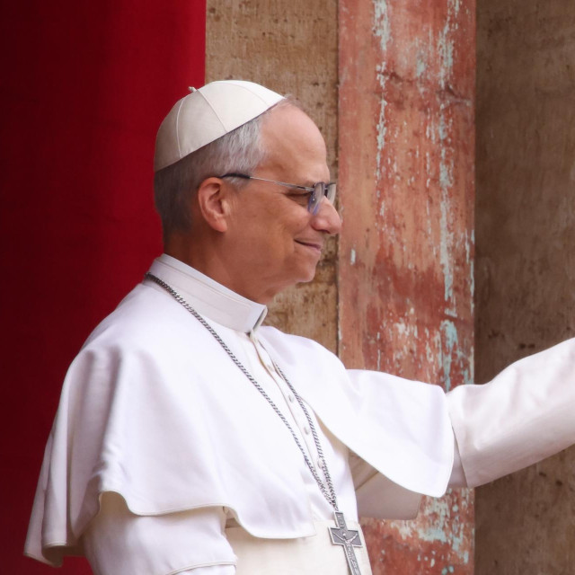 Papa Lav XIV.