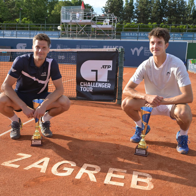 Matej Dodig (desno) s Ninom Serdarušićem osvojio je Zagreb Open u parovima, a onda jurio u Skopje na novi turnir i novi meč