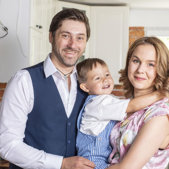 Marko, Nevena i Teodor Vukes