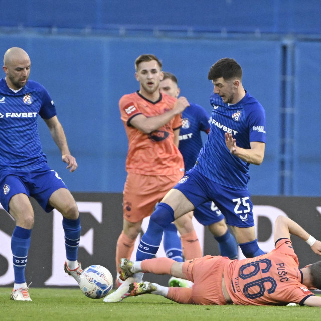 Dinamo - Osijek: Petar Sučić i Petar Pušić