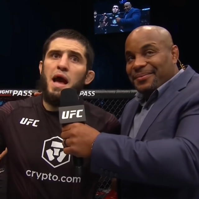 Islam Makhachev i Daniel Cormier