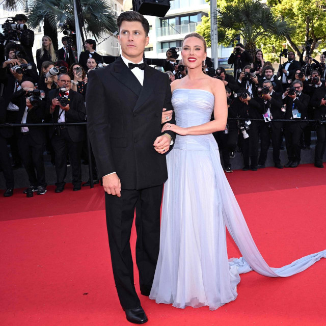 Colin Jost i Scarlett Johansson 