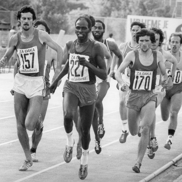 Zagreb, 03.06.1979.Stadion u Maksimiru., Memorijal Borisa Hanžekovića, Milovan Savić (157) u finišu je uspio pobijediti Mike Boita (227) na 800m
