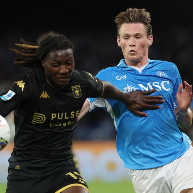 Scott McTominay (desno)